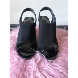 Adrienne Vittadini | Black Peep Toe Heel